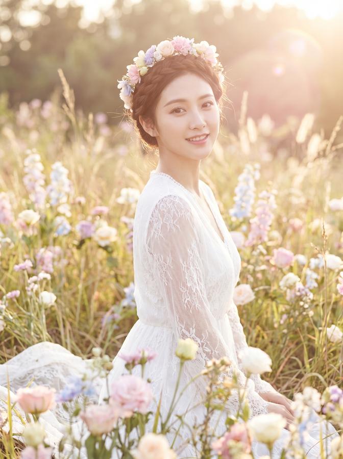 蜜桃传媒生活-花间梦影唯美篇